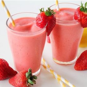 Smoothiek, gyümölcslevek